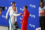 Foto zur News: Valtteri Bottas (Mercedes) und Sebastian Vettel (Ferrari)