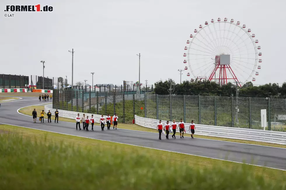 Foto zur News: Marcus Ericsson (Sauber), Charles Leclerc (Sauber), Carlos Sainz (Renault) und Nico Hülkenberg (Renault)