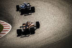 Foto zur News: Lance Stroll (Williams) und Stoffel Vandoorne (McLaren)