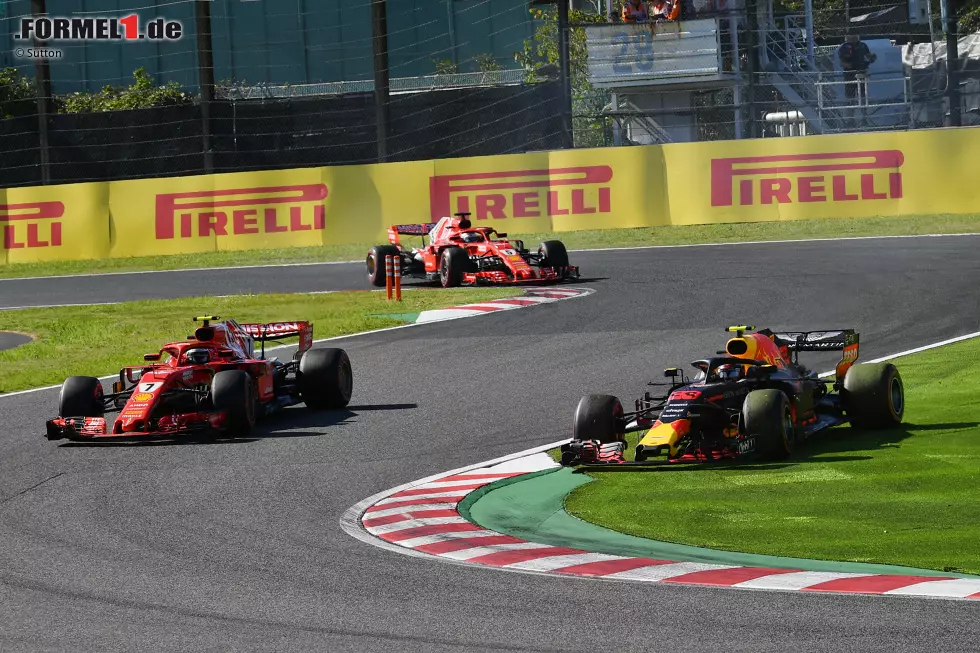 Foto zur News: Kimi Räikkönen (Ferrari) und Max Verstappen (Red Bull)