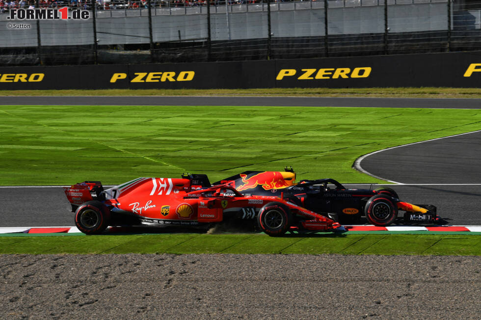 Foto zur News: Kimi Räikkönen (Ferrari) und Max Verstappen (Red Bull)