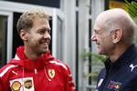 Foto zur News: Sebastian Vettel (Ferrari) und Adrian Newey (Red Bull)