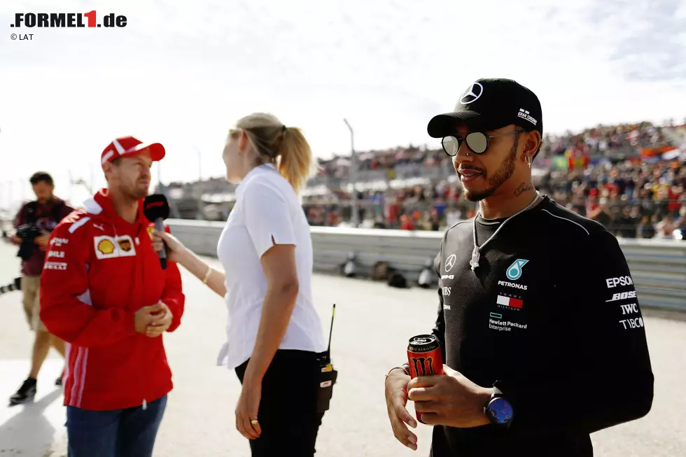 Foto zur News: Lewis Hamilton (Mercedes) und Sebastian Vettel (Ferrari)