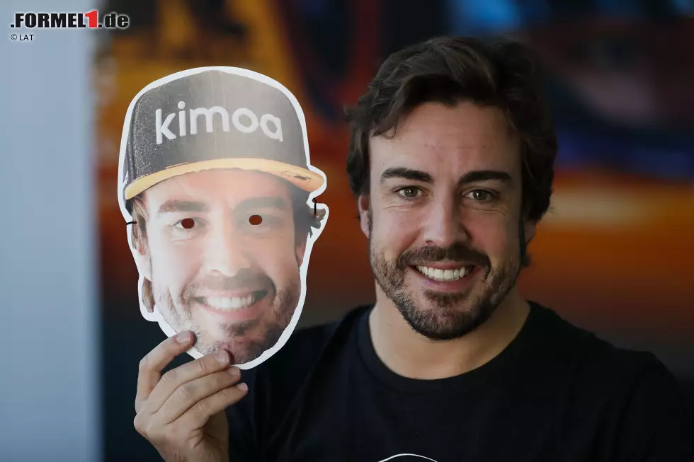 Foto zur News: Fernando Alonso (McLaren)