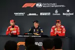 Foto zur News: Sebastian Vettel (Ferrari), Max Verstappen (Red Bull) und Kimi Räikkönen (Ferrari)