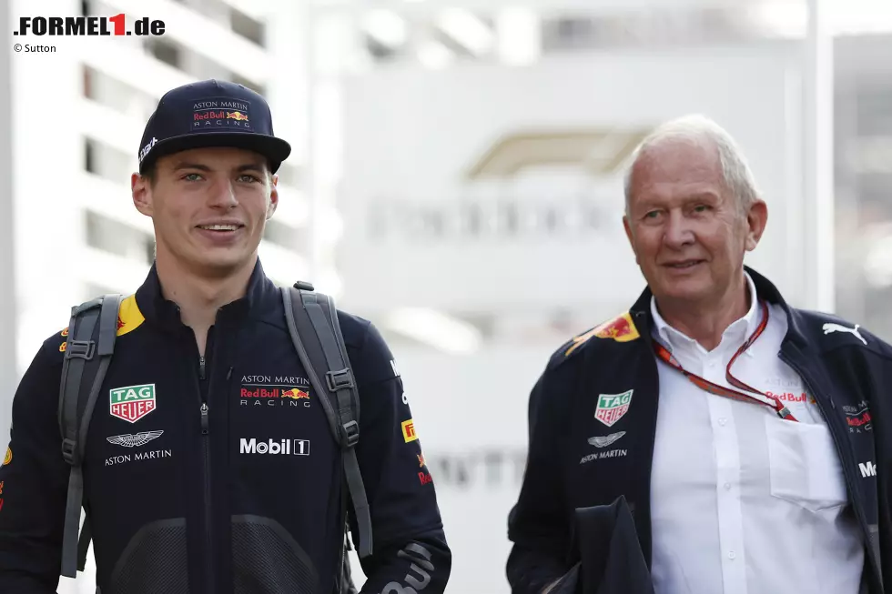 Foto zur News: Max Verstappen (Red Bull) und Helmut Marko