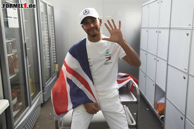 Foto zur News: Lewis Hamilton steht als Fahrer des Jahres fest. Aber wie begründet die Redaktion ihre Noten für Mexiko? Jetzt durch alle 20 Fahrer klicken!
