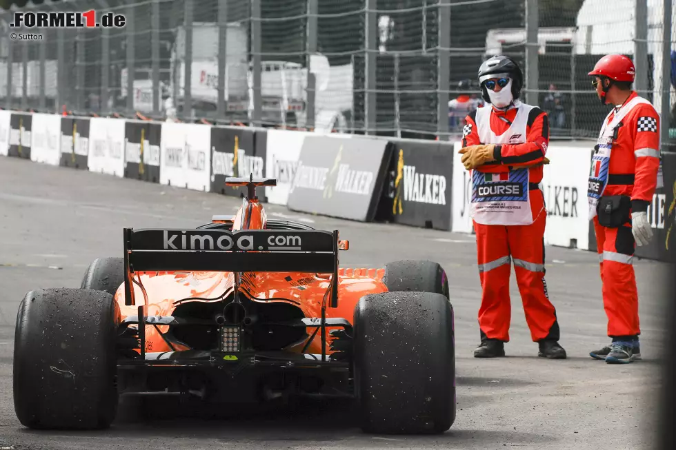 Foto zur News: Fernando Alonso (McLaren)