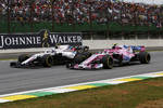 Foto zur News: Sergei Sirotkin (Williams) und Esteban Ocon (Racing Point)