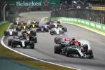 Foto zur News: Lewis Hamilton (Mercedes), Valtteri Bottas (Mercedes), Sebastian Vettel (Ferrari), Kimi Räikkönen (Ferrari) und Max Verstappen (Red Bull)