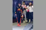 Foto zur News: Max Verstappen (Red Bull) und Esteban Ocon (Racing Point)