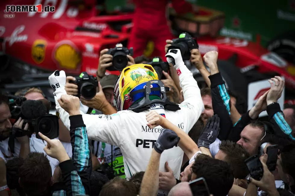 Foto zur News: Lewis Hamilton (Mercedes)