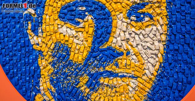 Nico Rosberg als Kunstwerk aus Spielzeugautos Foto zur News: Nico Rosberg als Kunstwerk aus Spielzeugautos