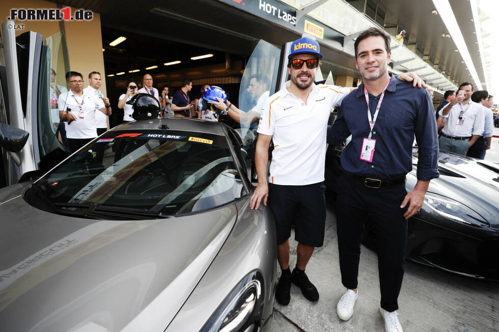Foto zur News: Fernando Alonso (McLaren) und Jimmie Johnson