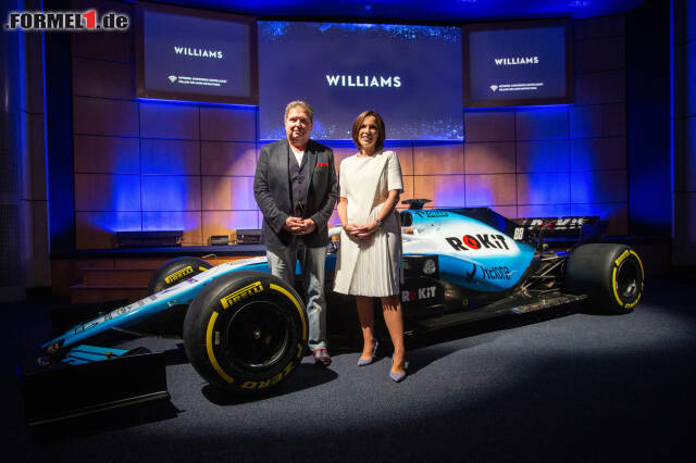 Foto zur News: Claire Williams und ROCKit-Boss Jonathan Kendrick: Williams bleibt traditionell britisch. Jetzt durch die Fotos des neuen Williams-Designs klicken!