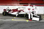 Foto zur News: Kimi R?ikk?nen (Alfa Romeo) und Antonio Giovinazzi (Alfa Romeo)