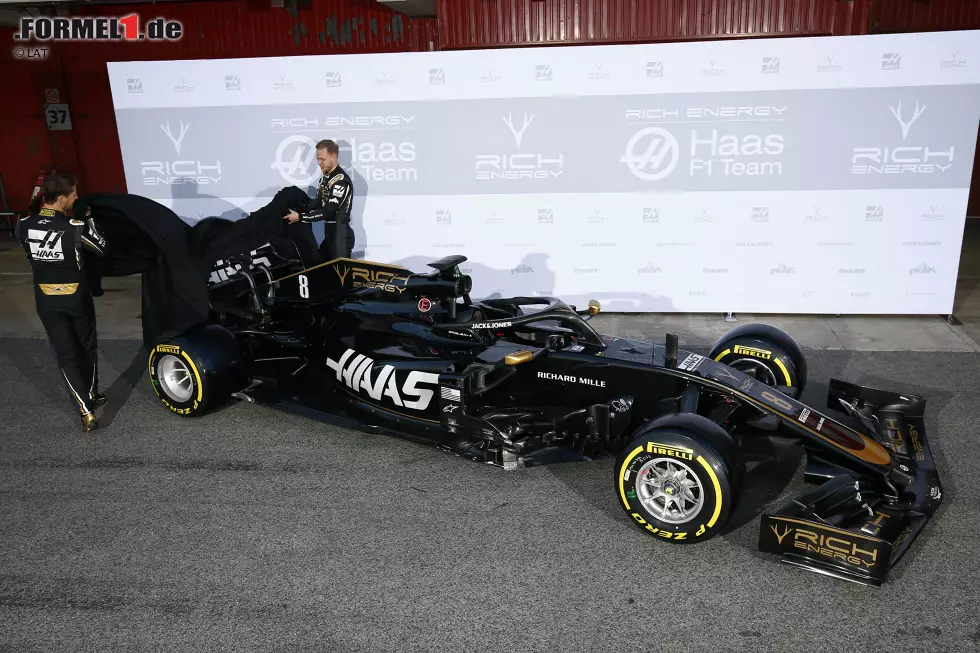 Foto zur News: Romain Grosjean (Haas) und Kevin Magnussen (Haas)