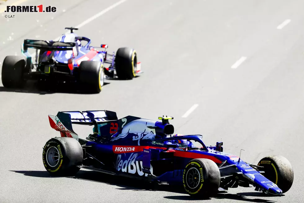 Foto zur News: Alexander Albon (Toro Rosso) und Daniil Kwjat (Toro Rosso)