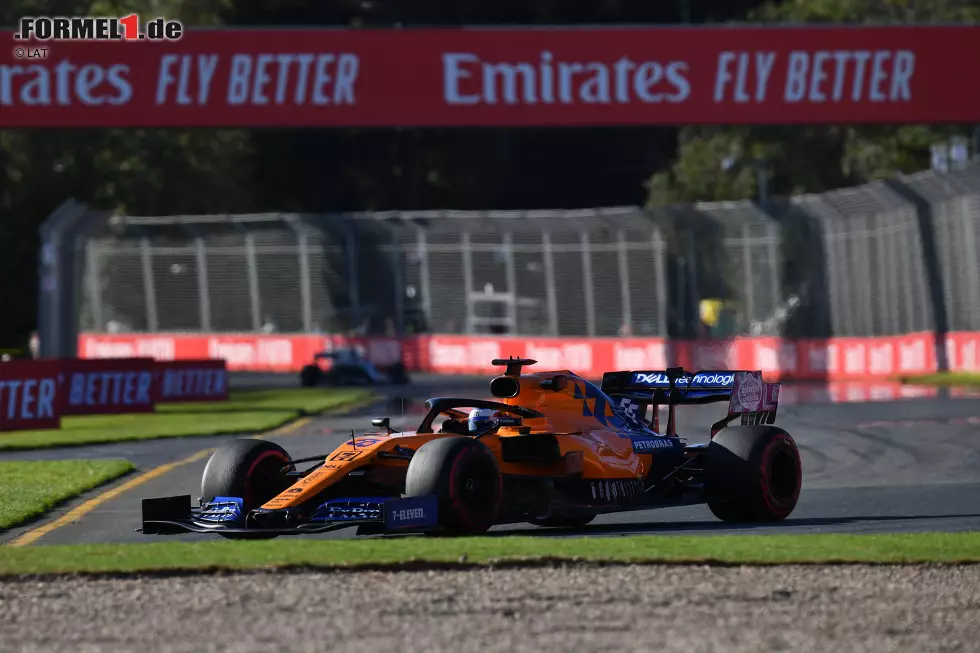 Foto zur News: Carlos Sainz (McLaren)