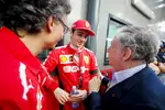 Foto zur News: Jean Todt und Charles Leclerc (Ferrari)