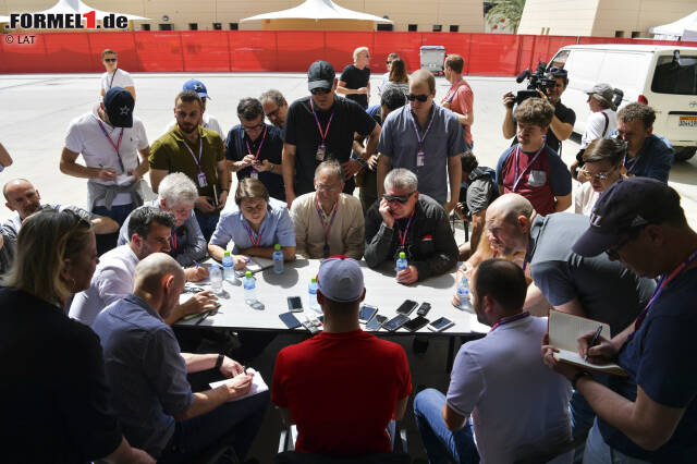 Foto zur News: Riesiges Interesse an Mick Schumacher. So viele Journalisten zieht kein anderer Formel-2-Fahrer an.