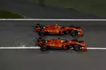 Foto zur News: Charles Leclerc (Ferrari) und Sebastian Vettel (Ferrari)