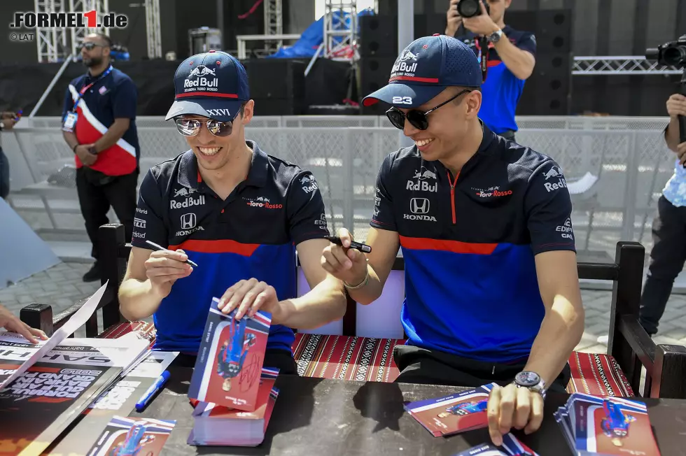 Foto zur News: Daniil Kwjat (Toro Rosso) und Alexander Albon (Toro Rosso)