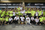 Gallerie: Lewis Hamilton (Mercedes), Valtteri Bottas (Mercedes) und Toto Wolff