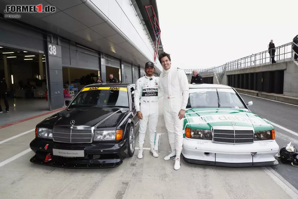 Foto zur News: Toto Wolff und Lewis Hamilton (Mercedes)