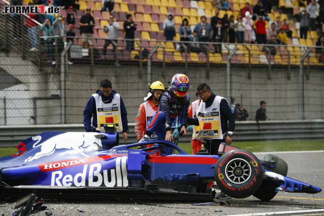 Foto zur News: Alexander Albon (Red Bull Toro Rosso Honda)