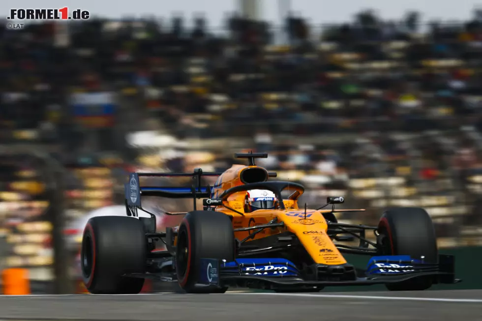 Foto zur News: Carlos Sainz (McLaren)