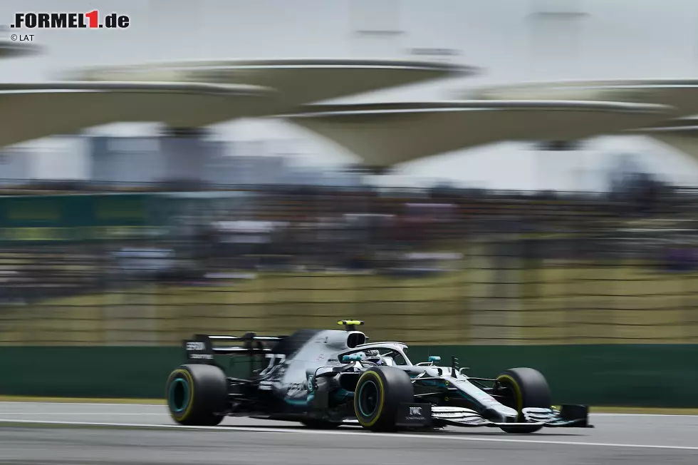 Foto zur News: Valtteri Bottas (Mercedes)