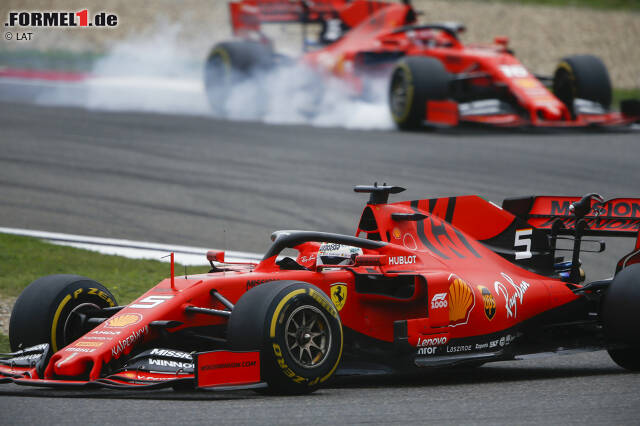 Foto zur News: Danach will sich keiner der Ferrari-Fahrer eine Blöße geben, beide fahren auf der letzten Rille.