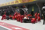 Foto zur News: Charles Leclerc (Ferrari) und Sebastian Vettel (Ferrari)