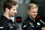 Foto zur News: Romain Grosjean (Haas) und Kevin Magnussen (Haas)