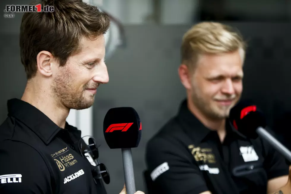 Foto zur News: Romain Grosjean (Haas) und Kevin Magnussen (Haas)