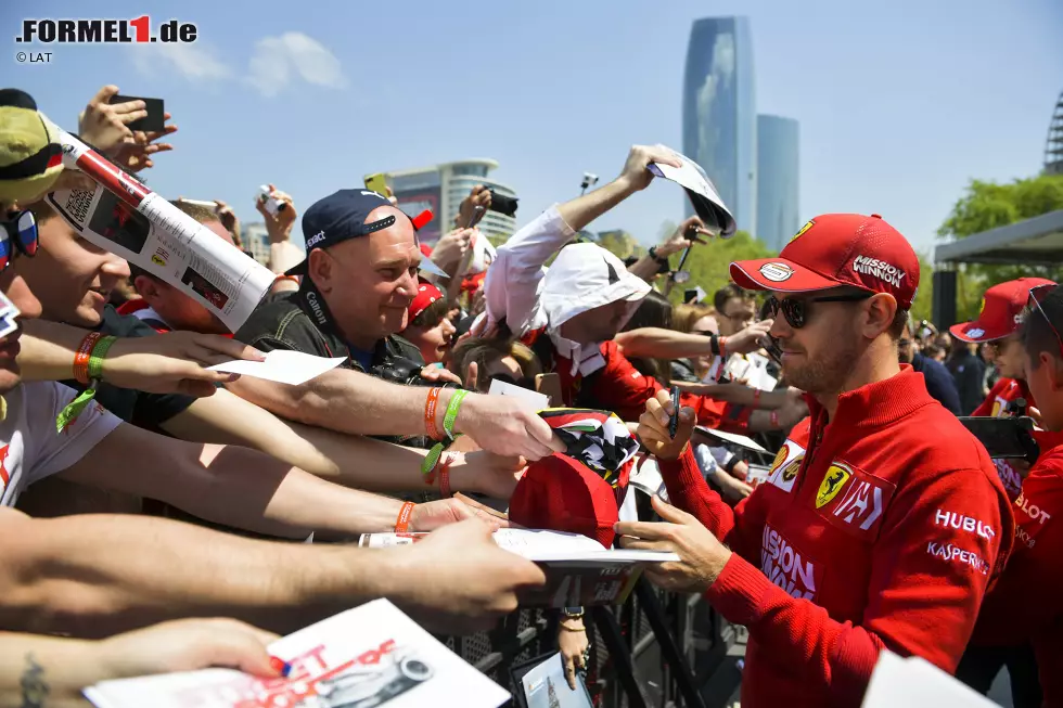 Foto zur News: Sebastian Vettel (Ferrari)