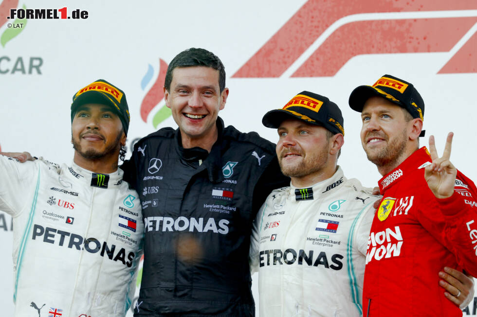 Foto zur News: Lewis Hamilton (Mercedes), Valtteri Bottas (Mercedes) und Sebastian Vettel (Ferrari)