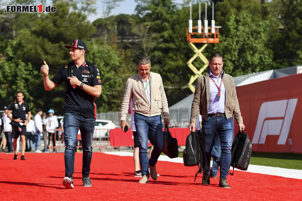 Foto zur News: Max Verstappen (Red Bull) und Jos Verstappen