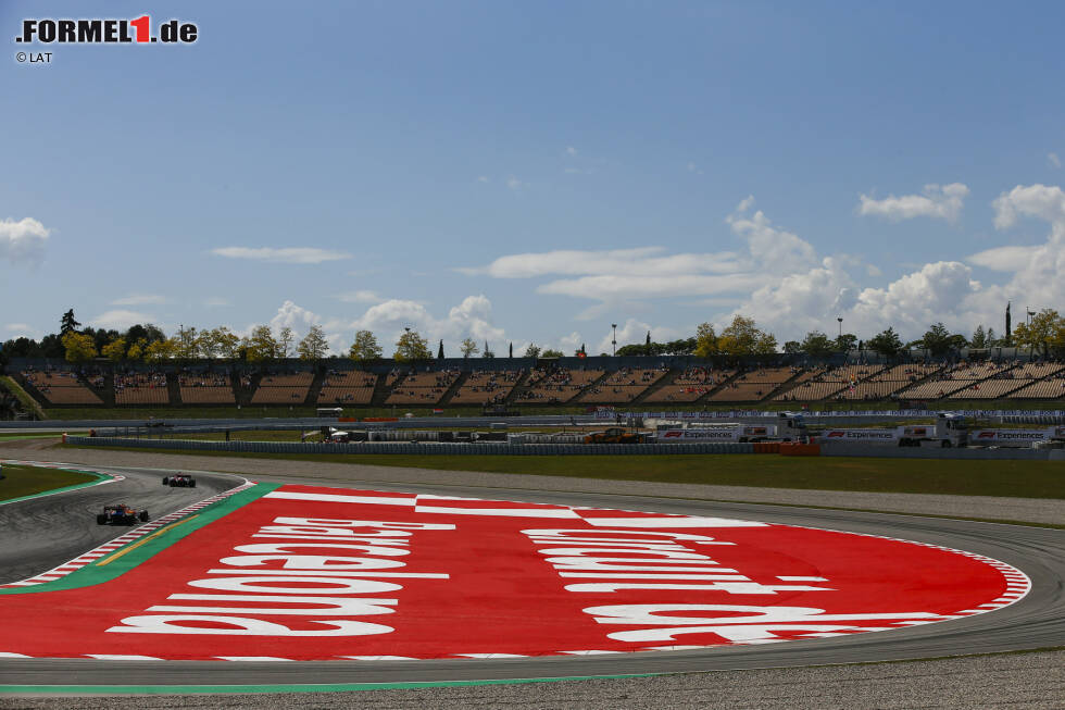 Foto zur News: Kimi Räikkönen (Alfa Romeo) und Lando Norris (McLaren)