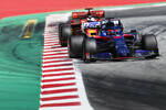 Daniil Kwjat (Toro Rosso) und Sebastian Vettel (Ferrari) 