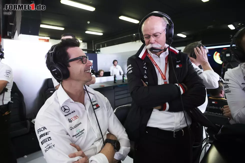 Foto zur News: Toto Wolff und Dieter Zetsche