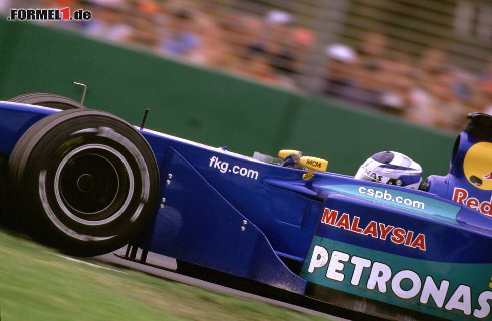 Foto zur News: In Melbourne gab Kimi Räikkönen 2001 sein Debüt in der Formel 1. Jetzt durch seine Meilensteine in der Königsklasse klicken!