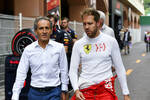 Foto zur News: Alain Prost und Sebastian Vettel (Ferrari)