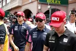 Foto zur News: Lance Stroll (Racing Point), Sergio Perez (Racing Point) und Kevin Magnussen (Haas)