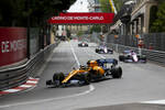 Foto zur News: Lando Norris (McLaren) und Lance Stroll (Racing Point)