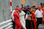 Foto zur News: Sebastian Vettel (Ferrari) und Valtteri Bottas (Mercedes)