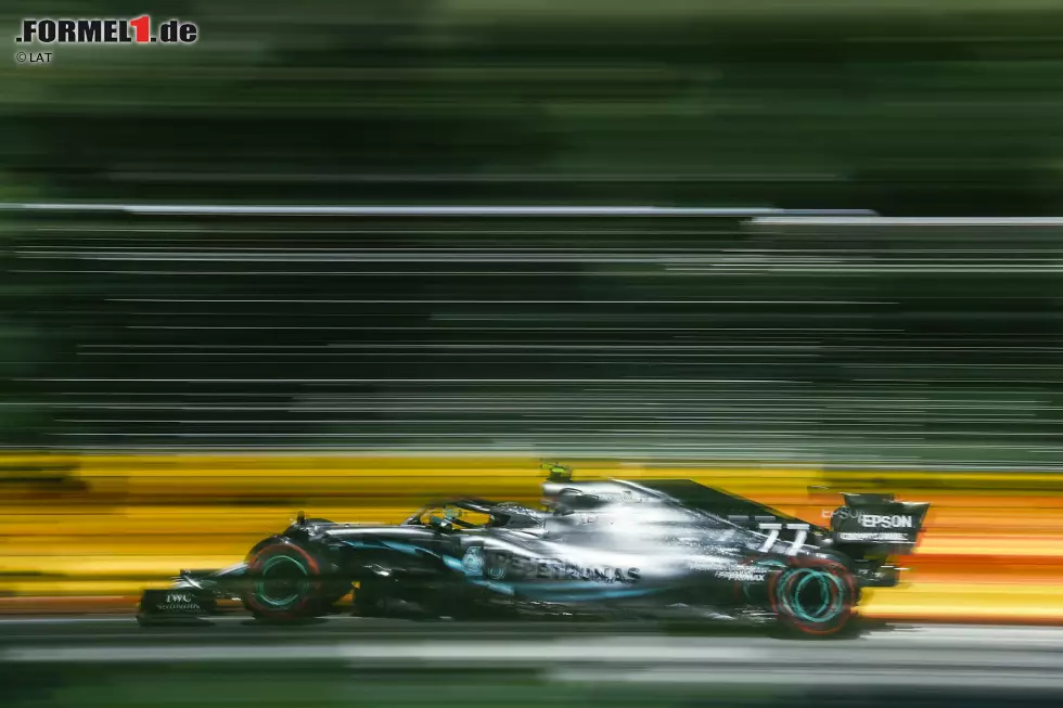 Foto zur News: Valtteri Bottas (Mercedes)