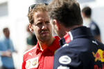 Foto zur News: Sebastian Vettel (Ferrari) und Christian Horner