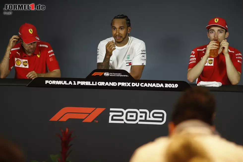 Foto zur News: Sebastian Vettel (Ferrari), Lewis Hamilton (Mercedes) und Charles Leclerc (Ferrari)